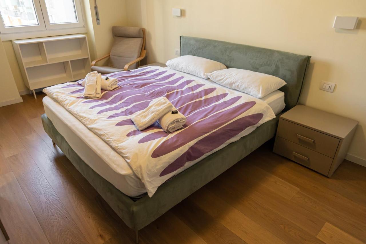 Bilocale Moderno Ed Esclusivo Apartment Милано Екстериор снимка