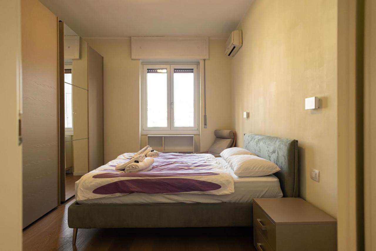Bilocale Moderno Ed Esclusivo Apartment Милано Екстериор снимка